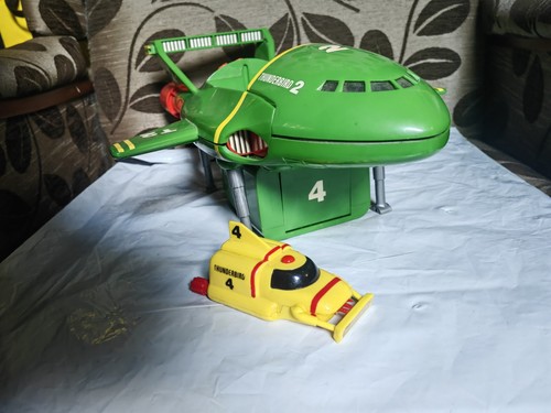 1992 thunderbirds matchbox - 1992,